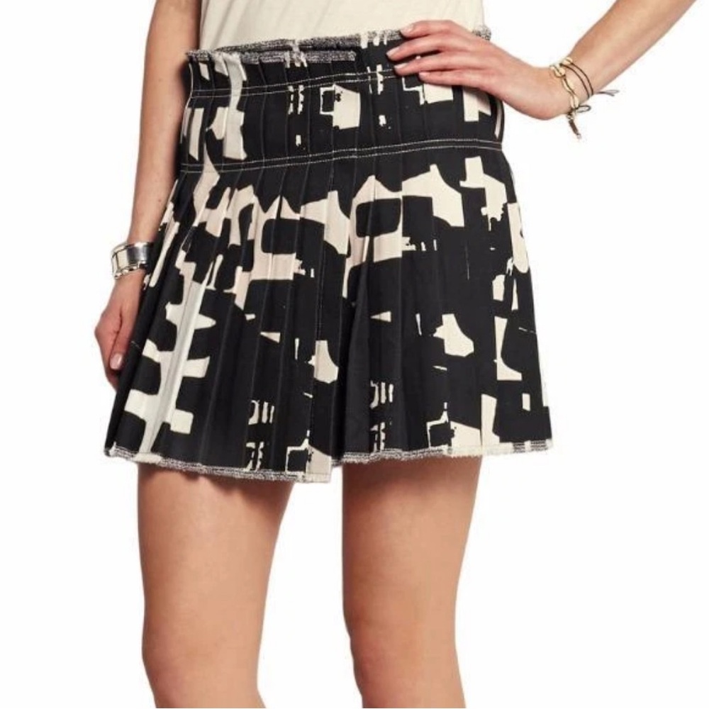 Isabel Marant Black and White Pleated Mini Skirt